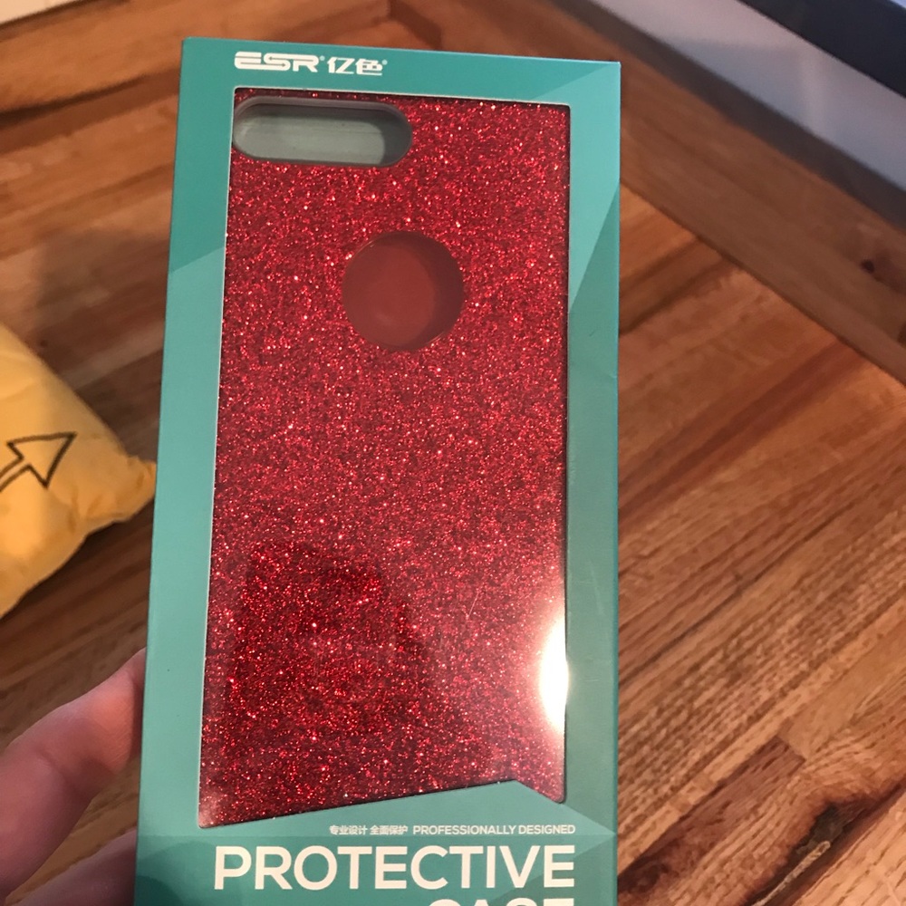 Brand new sparkly red IPhone 7 PLUS case.